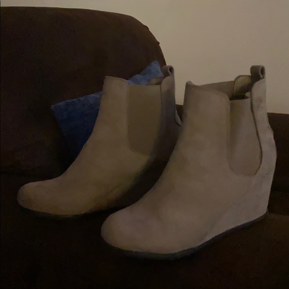 Gray Sueded Wedge Booties